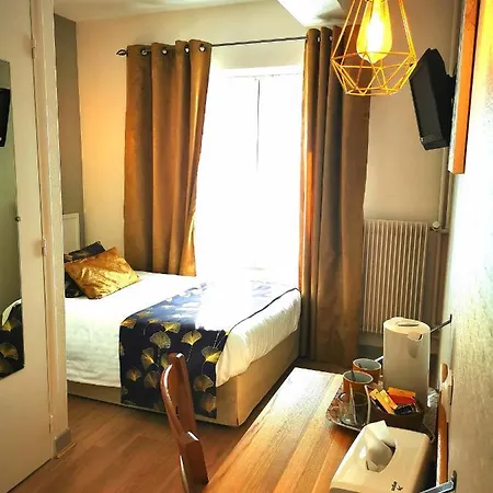 Logis Hotel-restaurant La Sapiniere 3* Remilly-Aillicourt